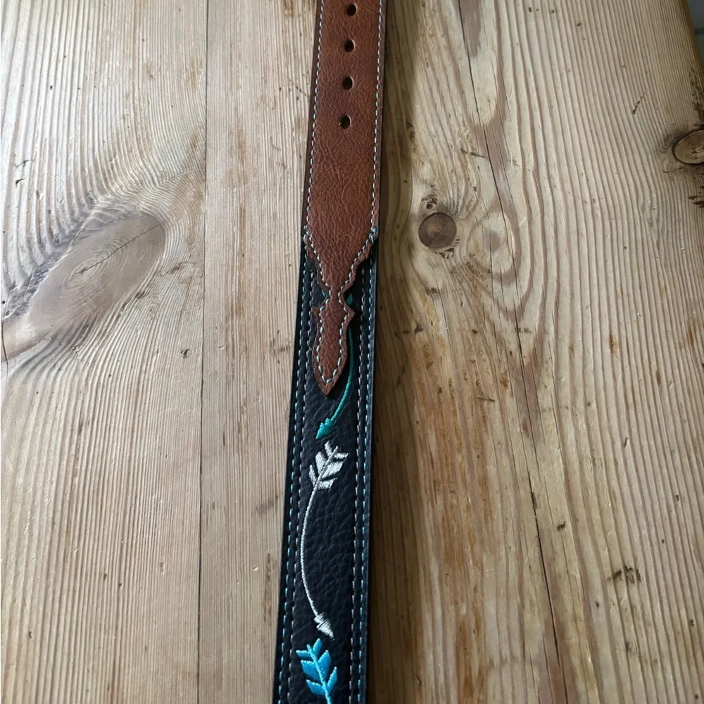 Catchfly black brown